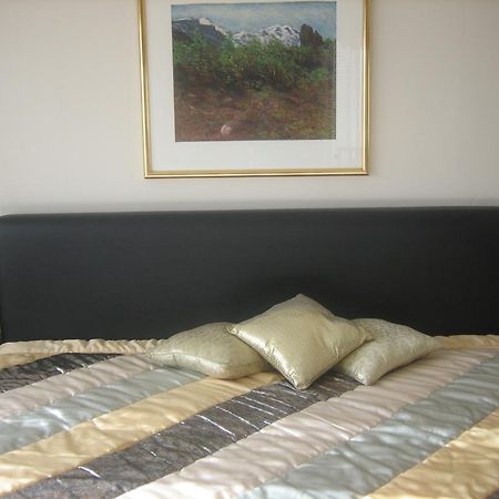 Guesthouse Bina レイキャヴィーク エクステリア 写真