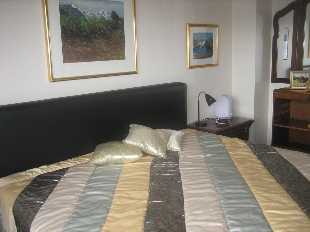 Guesthouse Bina レイキャヴィーク エクステリア 写真